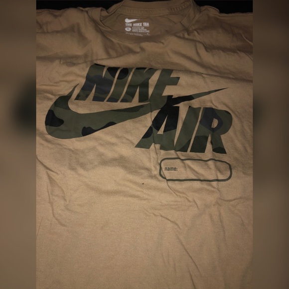 Nike T-shirt size large - Picture 3 of 4